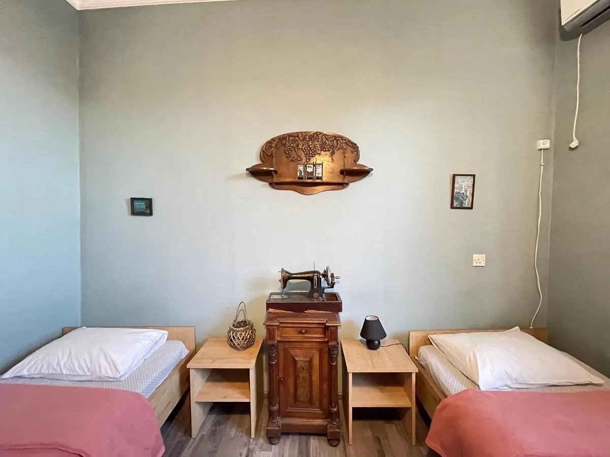 Talaveri Apartment In Old Тбилиси 0*,